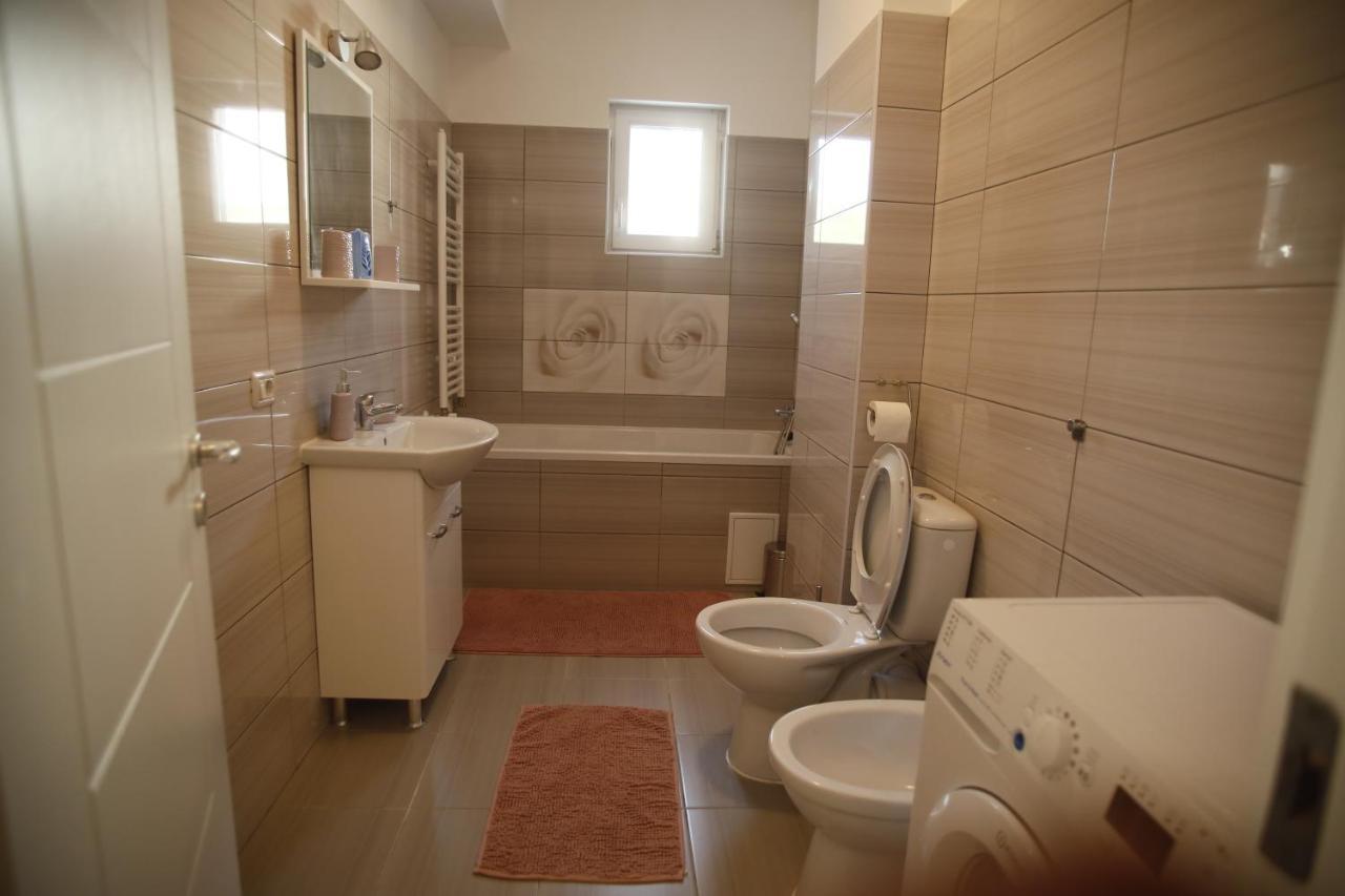 Lar Apartment Φωξάνη Εξωτερικό φωτογραφία